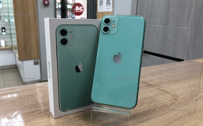 Apple iPhone 11 4/64 ГБ