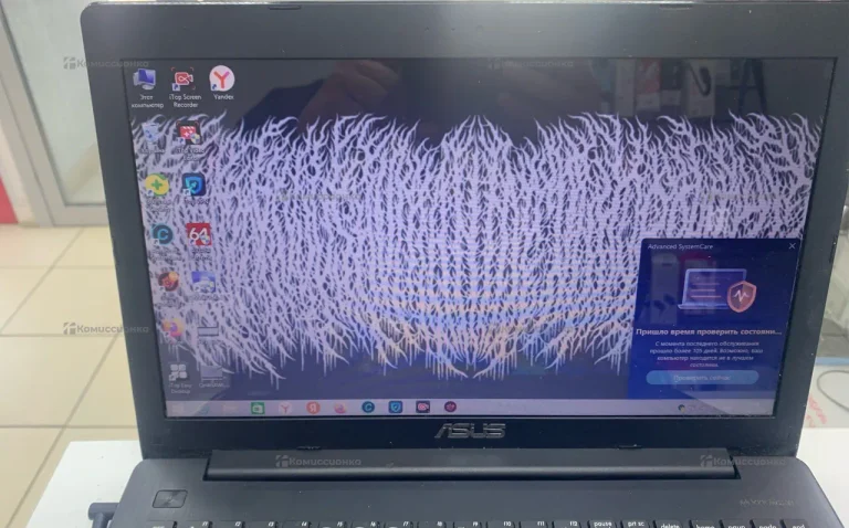 Ноутбук ASUS
