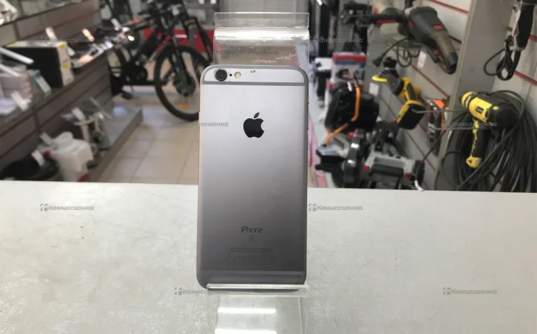 Apple iPhone 6s 2/32 ГБ