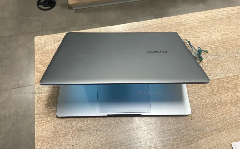 Ноутбук  Realme RMNBXXXX