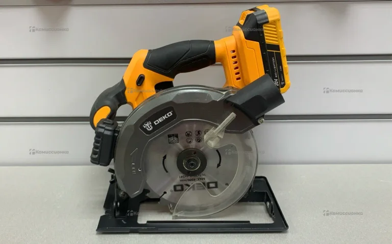 Аккумуляторная дисковая пила DEKO DKCS20 Laser