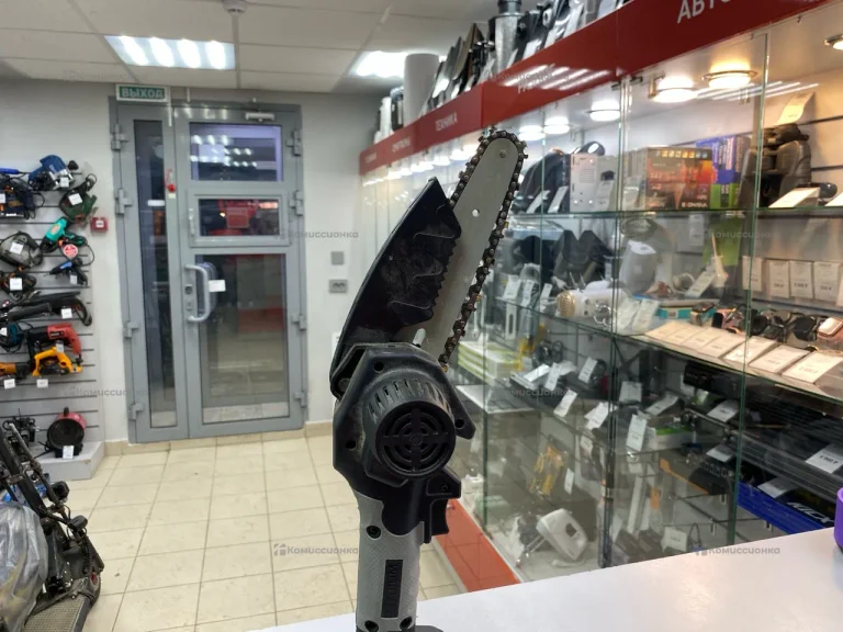 Аккумуляторная цепная пила Lithium