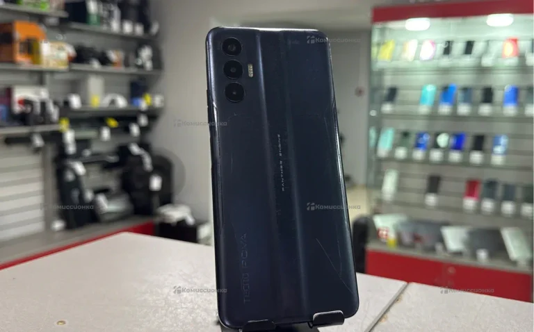 Tecno Pova 3 6/128 ГБ