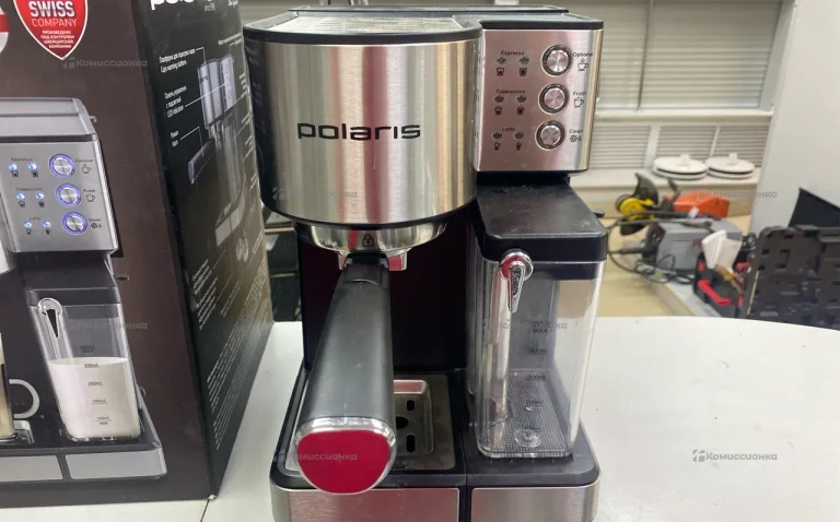 Кофе машина Polaris 1536E