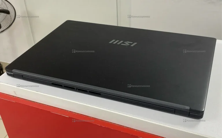 Ноутбук  MSI MODERn 15