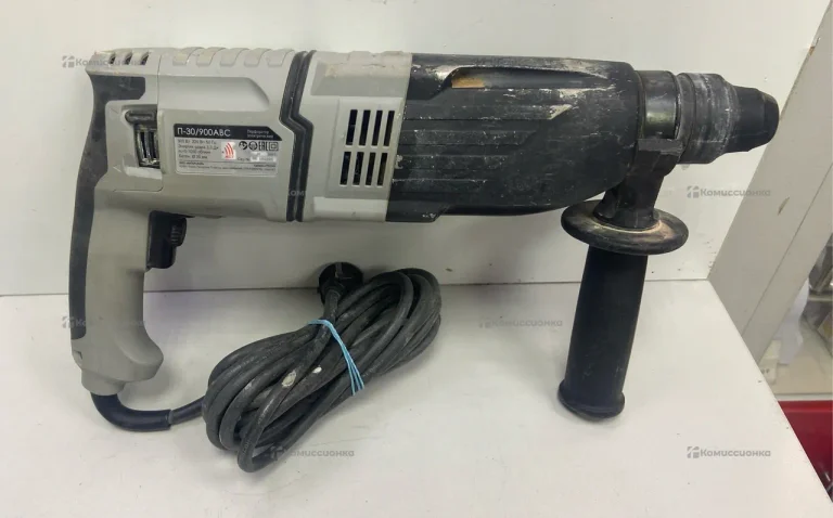 Перфоратор Интерскол П-30/900АВС