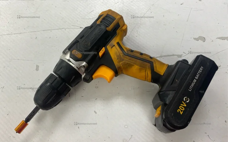 Аккумуляторная дрель-шуруповерт Deko DKCD16FU-Li