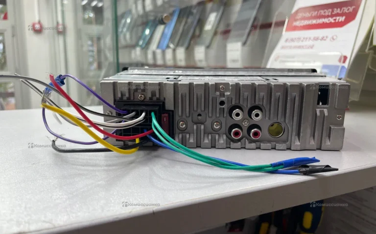 Автомагнитола Dexp DC128