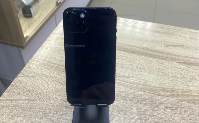 Apple iPhone 14 6/128 ГБ