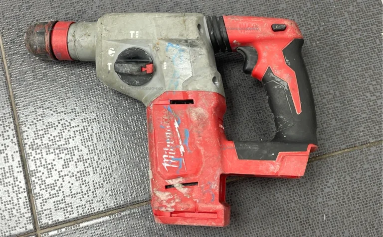 Перфоратор Milwaukee M18 BLHX
