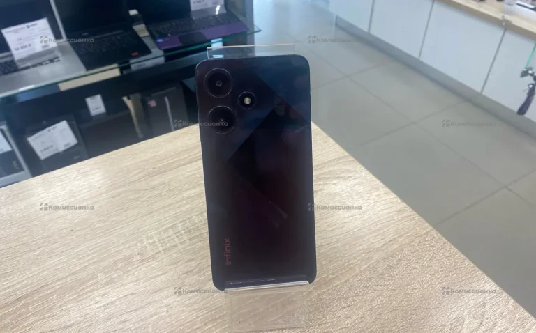 Infinix Hot 30i 4/64 ГБ