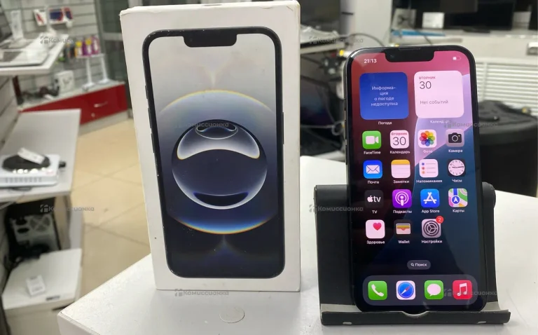 Apple iPhone 16e 8/128 ГБ