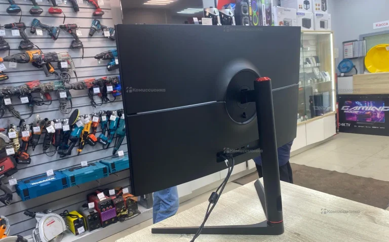 Монитор Titan Army P27A2R (165 герц)