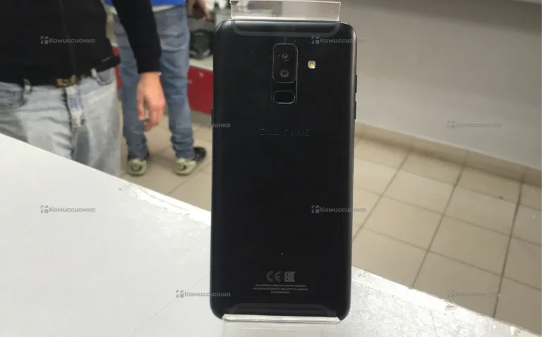Samsung Galaxy A6+ (2018) 3/32 ГБ