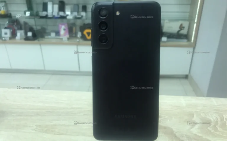 Samsung Galaxy S21 FE 8/128 ГБ