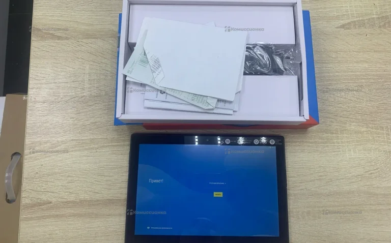 Планшет Lenovo Tab 4 TB-X304L 32Gb