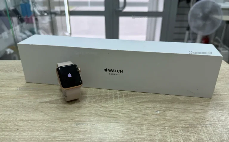 Часы  Apple Watch 3 38mm