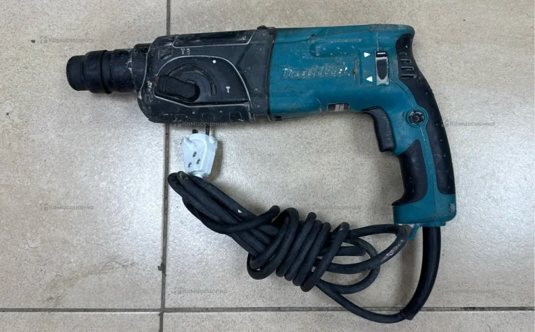 Перфоратор makita HR2470
