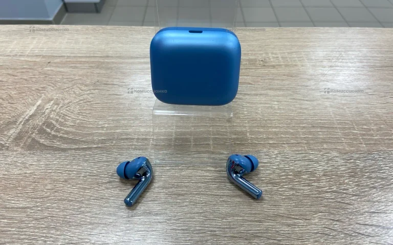 Наушники  One plus buds 3