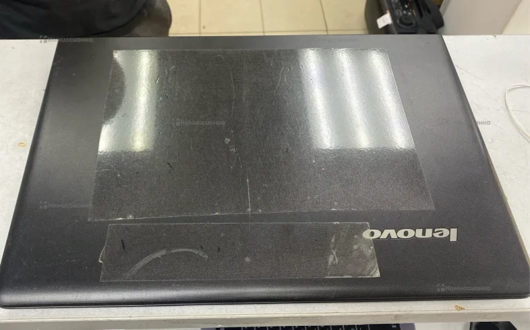 Ноутбук  Lenovo i3-5005U