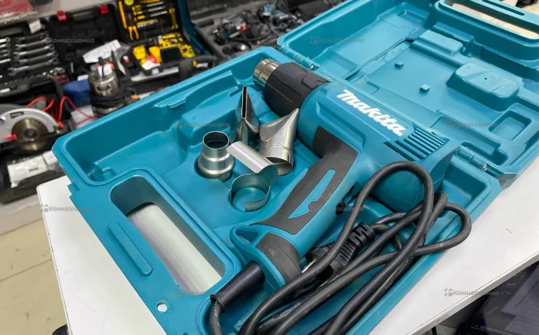 Фен Makita HG5030K
