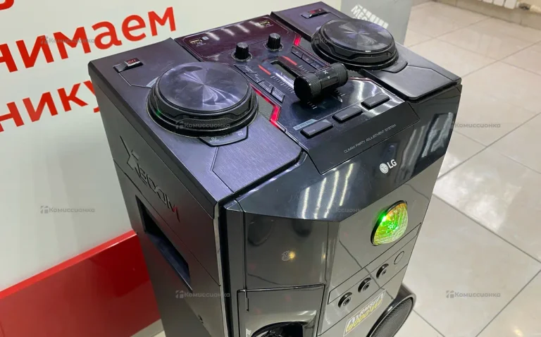 Колонка  LG OM7560