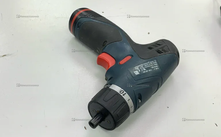 Дрель-шуруповерт Bosch GSR 10,8-2-LI 0