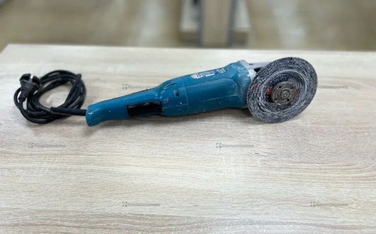 УШМ 11125 Angle Grinder