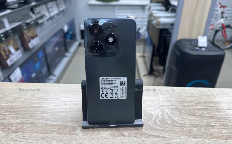 Tecno Spark 20C 4/128 ГБ