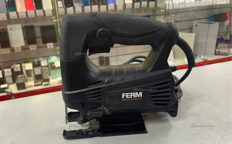 Электролобзик Ferm JSM1028P