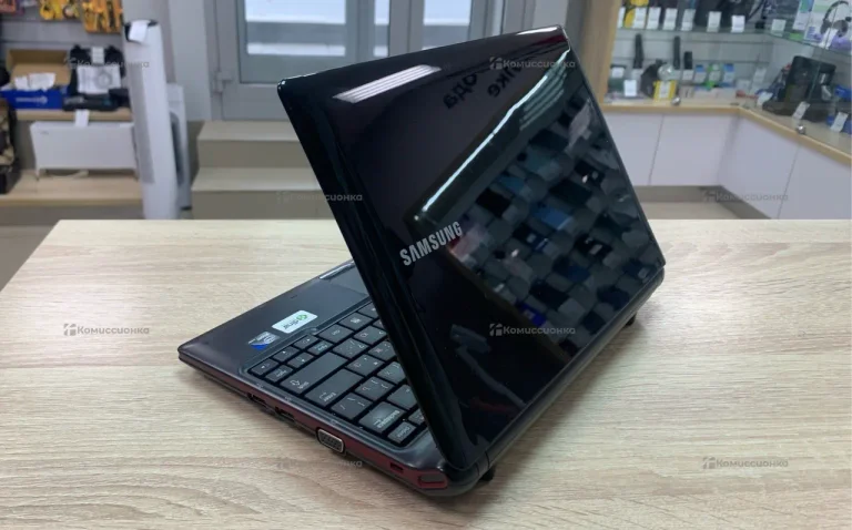 Нетбук Samsung №150 Plus