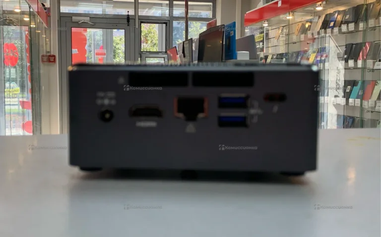 Системный блок  Intel Nuc I5-7260U