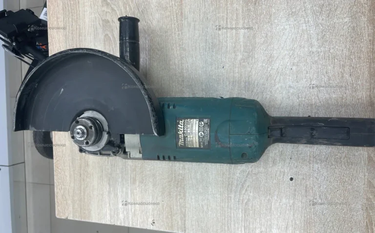 УШМ makita GA9020SF