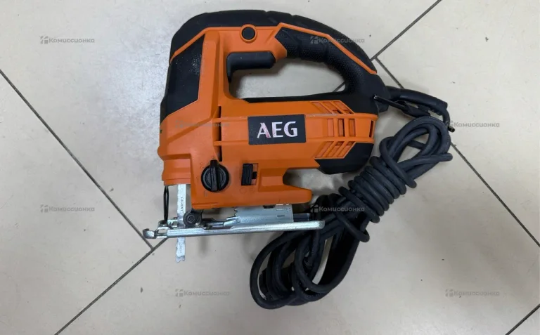 Электролобзик AEG STEP 80
