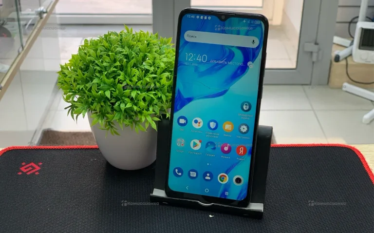 Телефон TCL 20B 4/64 ГБ