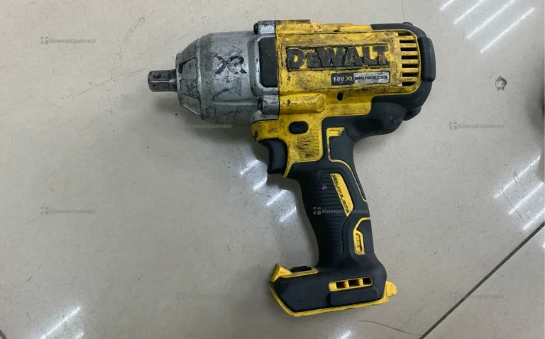 Гайковерт Dewalt DCF899N