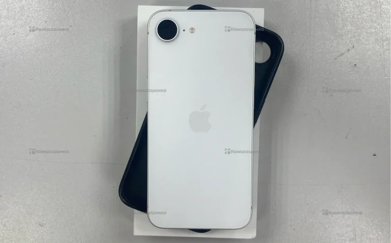 Apple iPhone 16e 8/128 ГБ