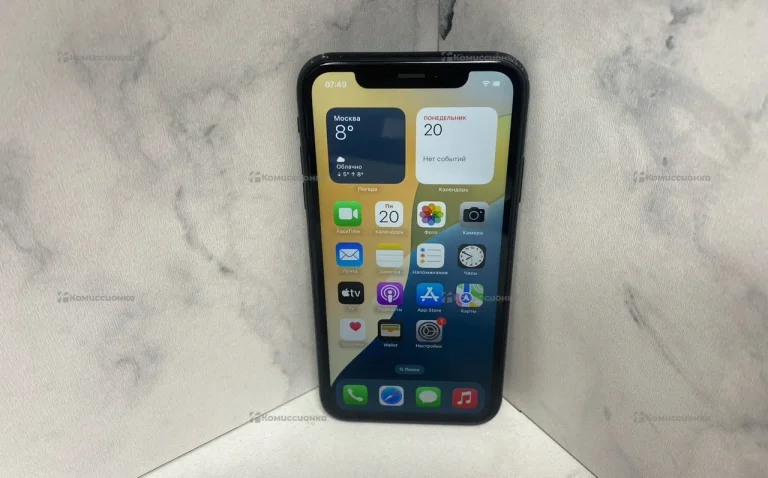Apple iPhone XR 3/64 ГБ