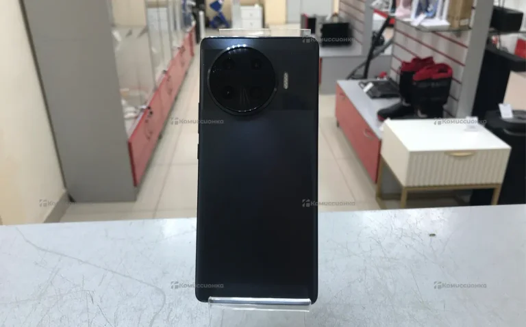 Tecno Spark 20 Pro + 8/256