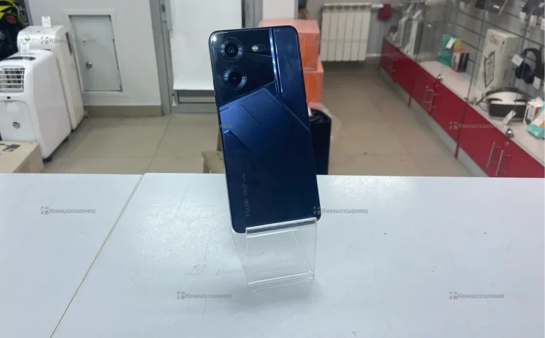 Tecno Pova 5 8/128 ГБ