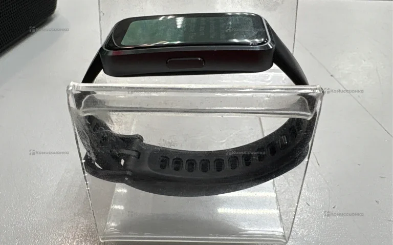 Часы  Huawei band 10
