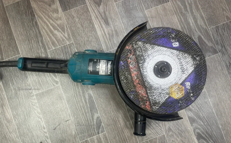 УШМ makita GA9050