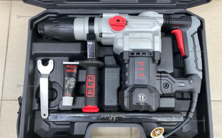 Перфоратор P.I.T. PBH40-C2