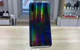 Samsung Galaxy A50 4/64 ГБ