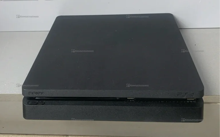Приставка PS4. Slim 500Gb