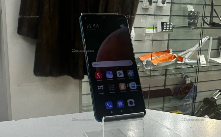 Xiaomi Redmi 9 4/64 ГБ