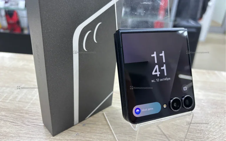 Samsung Galaxy Z Flip7 12/256 ГБ