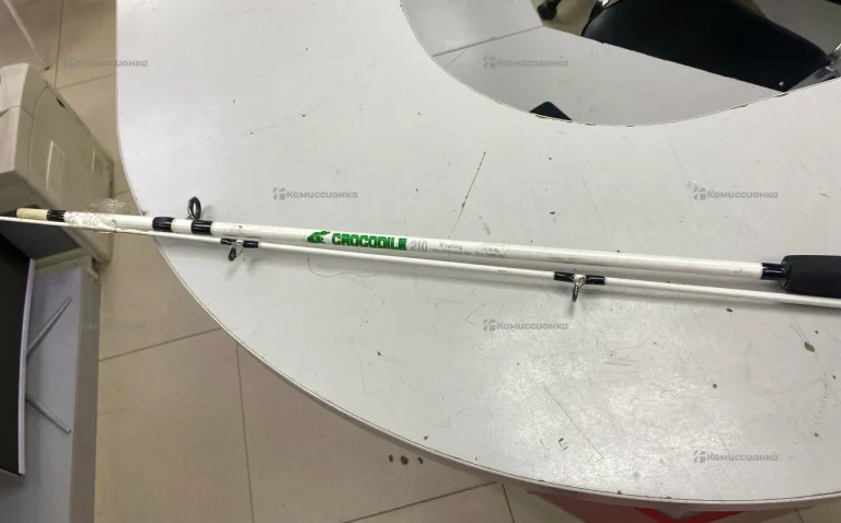 Спиннинг crocodile 210
