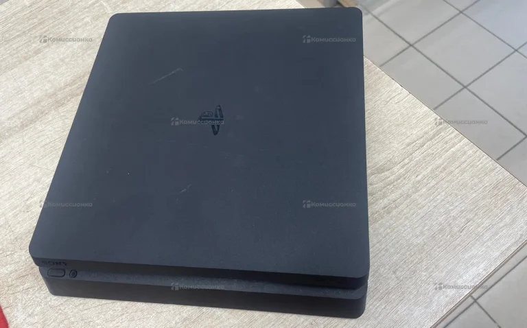 Приставка PS4 slim 1tb