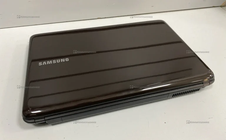 Ноутбук Samsung i5/4Ram/SSD